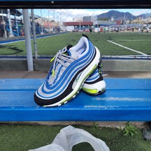 Air max 97 size 9.5